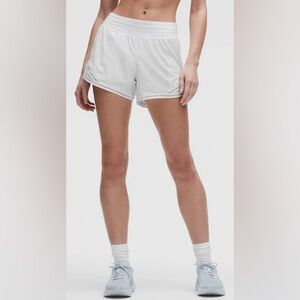 Lululemon High Rise 4" Hotty Hot Shorts White